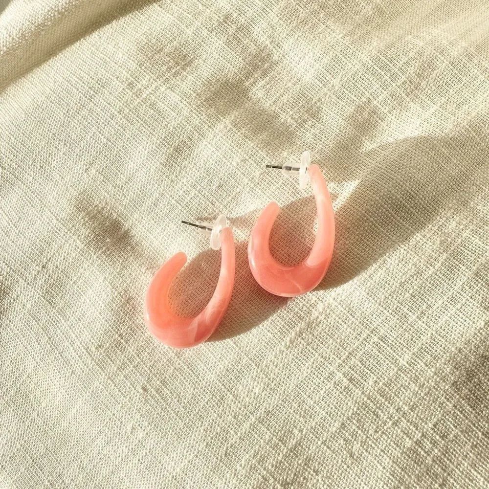 Pink minimalistic dangle stud earrings